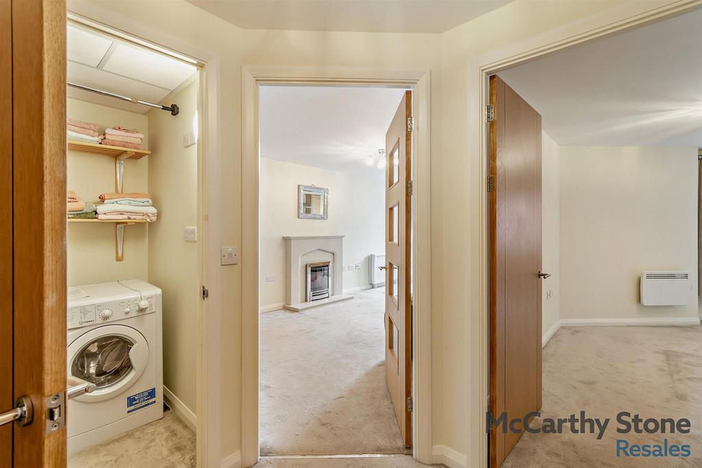 8660997-interior19-800.jpg