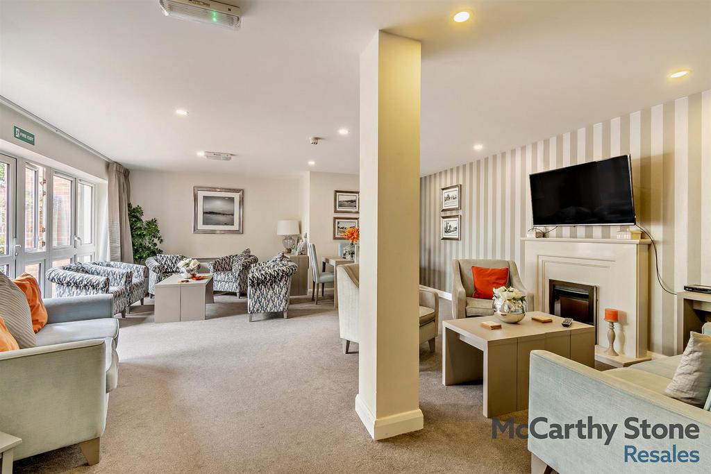 8660997-interior22-800.jpg