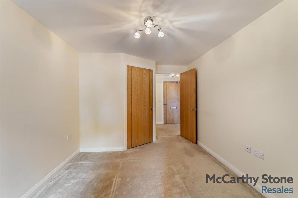 8660997-interior09-800.jpg