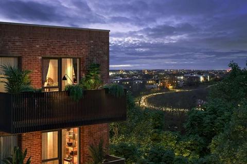undefined, England SW17 0YH London, GBR