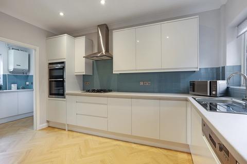 undefined, Mayfield, Rowledge, Farnham, Surrey, GU10