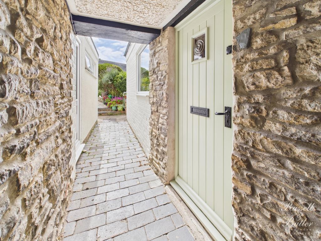 Cam01995 g0 pr0346 still031