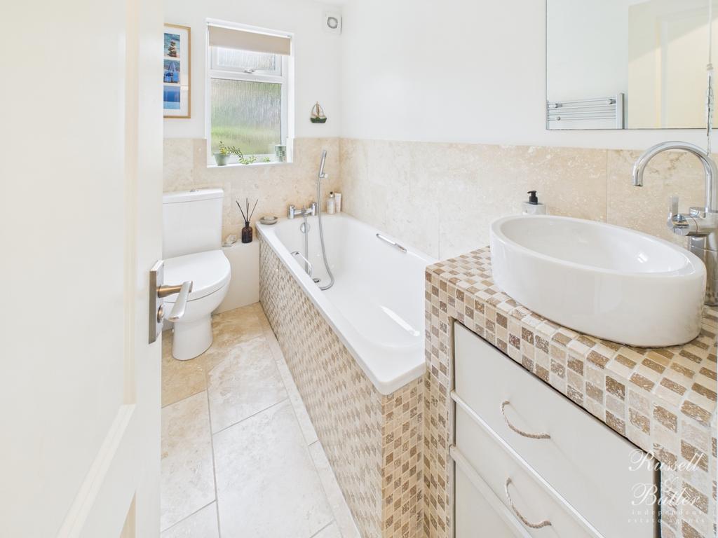 Cam01995 g0 pr0346 still018