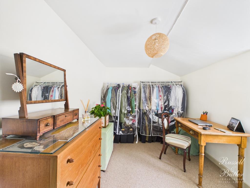 Cam01995 g0 pr0346 still011