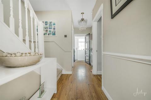 4 bedroom detached house for sale, Woollacott Drive, Newton, Swansea