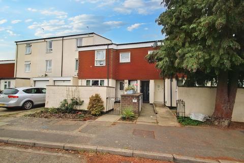 undefined, St. Helen Close, Uxbridge, UB8