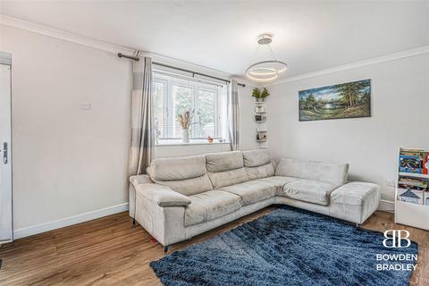 250 Manford Way, Chigwell, IG7 4AD