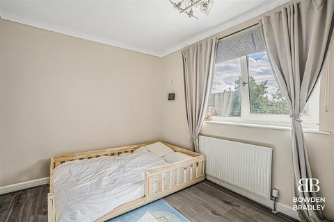250 Manford Way, Chigwell, IG7 4AD