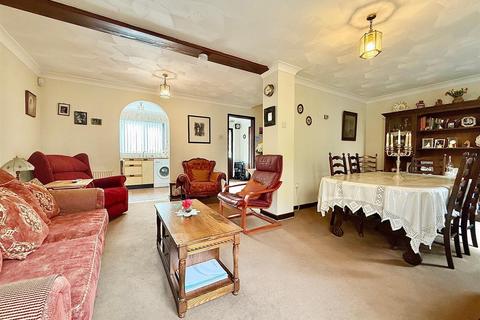 undefined, Oliver Mews, Great Yarmouth