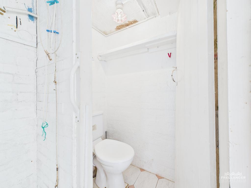 Ground floor wc