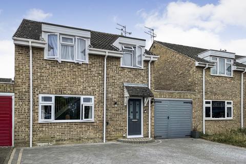 4 bedroom detached house for sale, Sevenfields, Highworth, Swindon, SN6