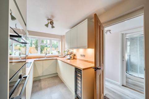 4 bedroom detached house for sale, Sevenfields, Highworth, Swindon, SN6