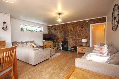 4 bedroom detached house for sale, Valley Road, St. Austell PL26