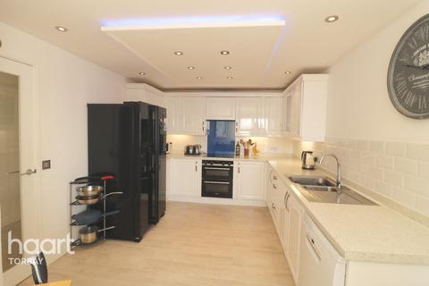 3 Braddons Cliffe, Torquay, TQ1 1HR