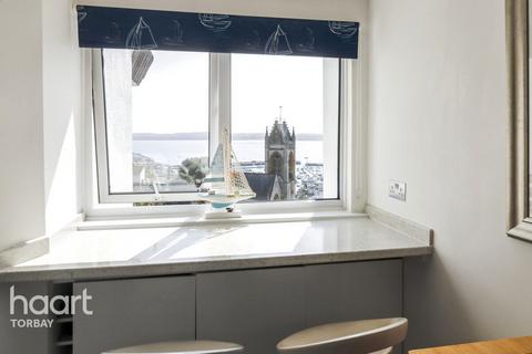 3 Braddons Cliffe, Torquay, TQ1 1HR