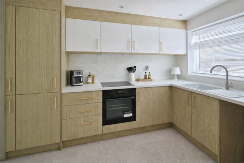 2 bedroom terraced house for sale, Margarets Court, Bramcote, NG9 3HX
