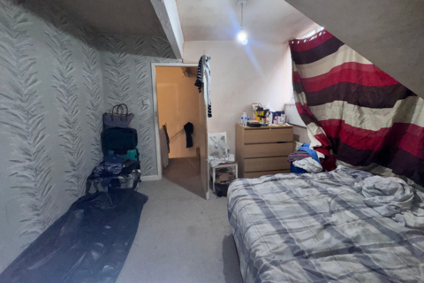 3 bedroom terraced house for sale, Recreation Crescent, Leeds