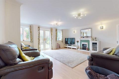 undefined, Bremen Grove, Shenley Brook End, Milton Keynes