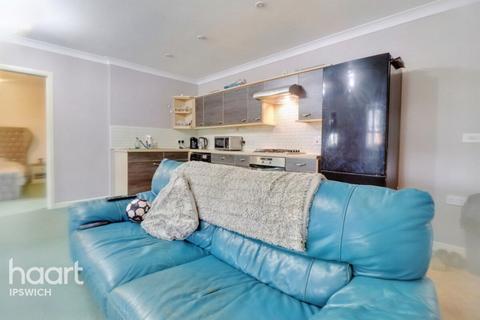 1 bedroom coach house for sale, Springtail Road, Ipswich