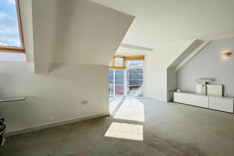 3 bedroom duplex for sale, Station Road, Wilmslow