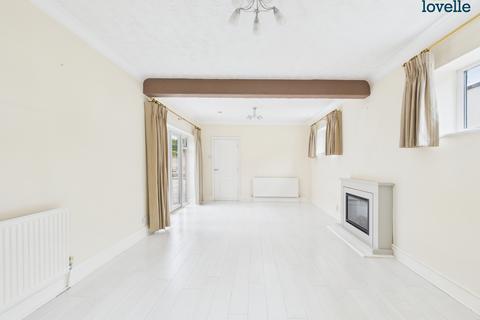 undefined, High Street, Nettleham, LN2