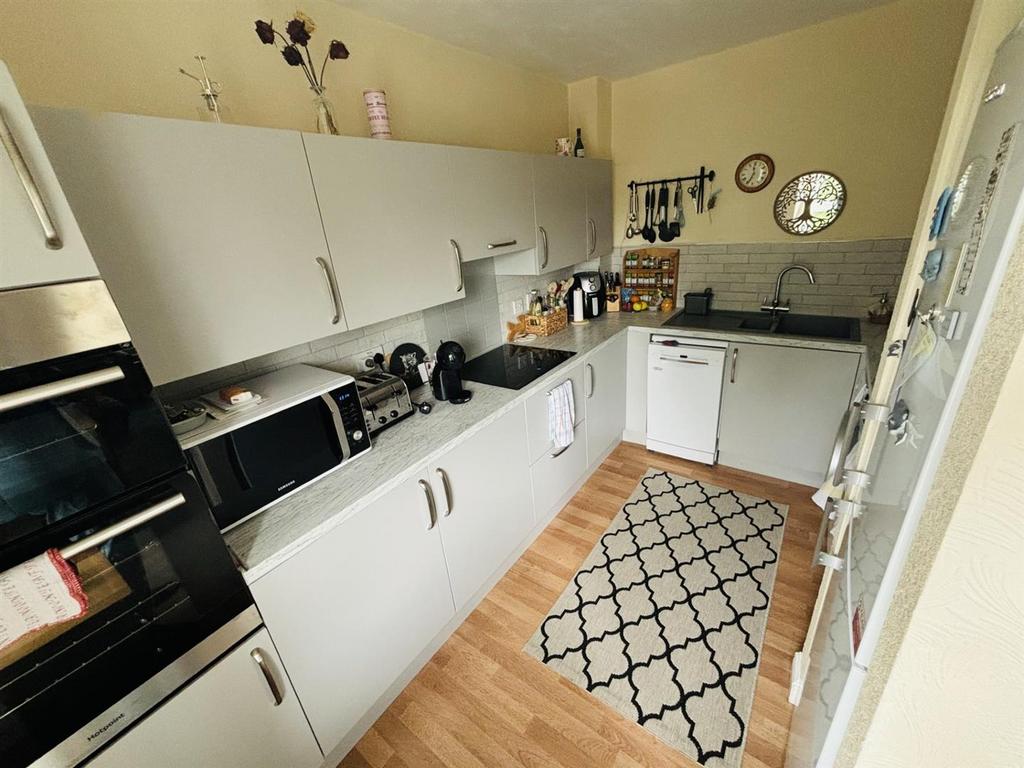 Kitchen OH...jpg