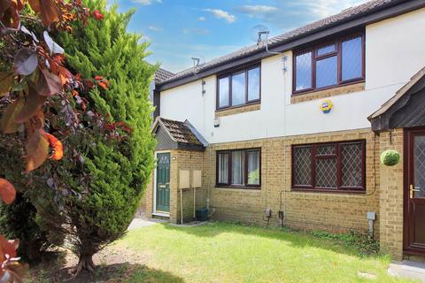 6 Dearing Close, Aylesbury, HP20 2XJ