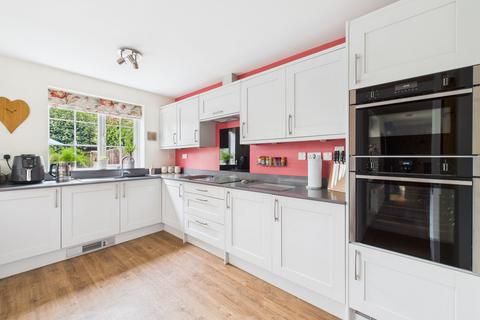 4 bedroom detached house for sale, Sidlaw Rise, Arnold, Nottingham