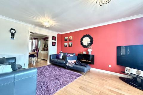 4 bedroom detached house for sale, Dinham Gardens, Dudley DY1