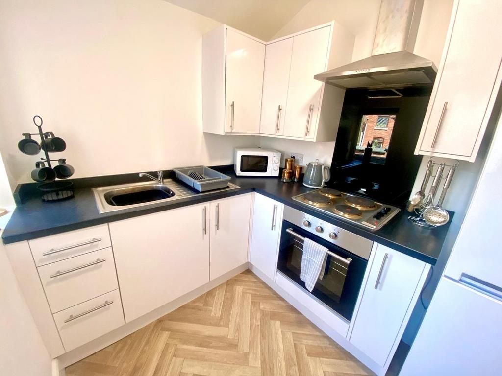 Kitchen 1