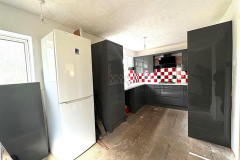 2 bedroom semi-detached house for sale, Hulme Road, Leigh