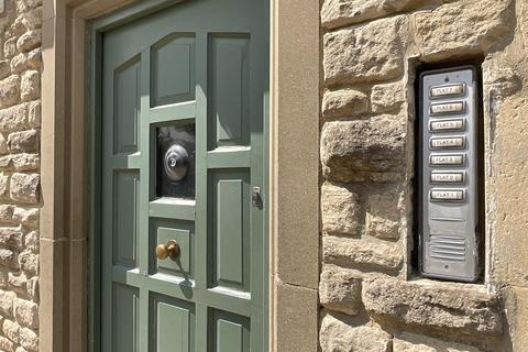 undefined, Central Cirencester