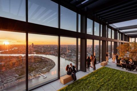 undefined, England E14 9AB London, GBR