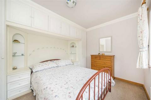 undefined, Barnes Avenue, London SW13