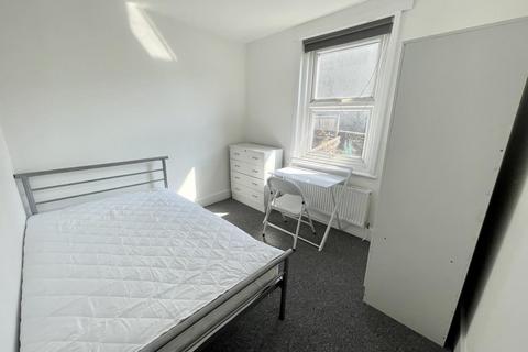 1 bedroom in a house share to rent, Ewhurst Road, Brighton