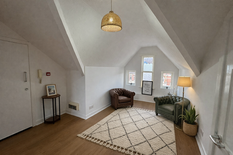 1 bedroom flat to rent, Fosse Road Central, Flat 6, Leicester LE3
