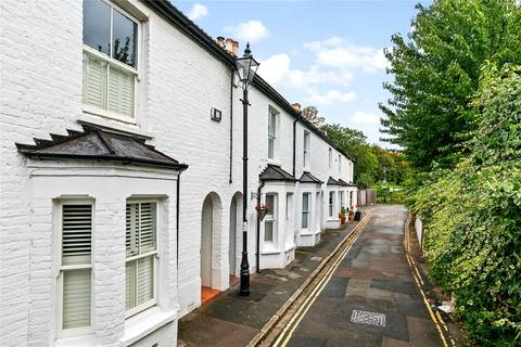 6 Watcombe Cottages, Kew, Richmond, TW9 3BD