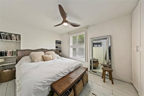 6 Watcombe Cottages, Kew, Richmond, TW9 3BD