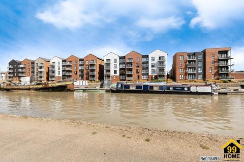 undefined, Flat, Gloucester, GL2