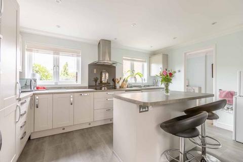 undefined, Cobb Close, Datchet SL3