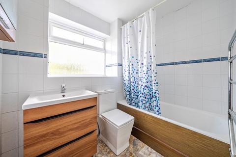 9 Wheat Knoll, Kenley, CR8 5JT