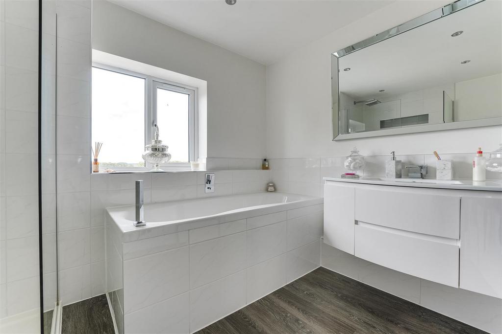 Bath a.jpg