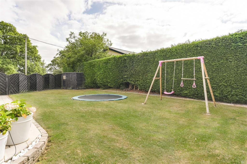 Garden 4.jpg