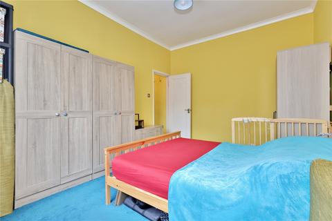 1 bedroom apartment for sale, Broomhall Road, Woking, Surrey, GU21