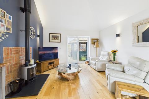 4 bedroom detached house for sale, The Olde Barns, North Marston Lane, Whitchurch