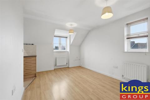 2 bedroom flat for sale, Riverhead Close, London