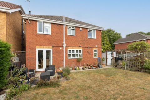 4 bedroom detached house for sale, Dove Close, Warwickshire CV12