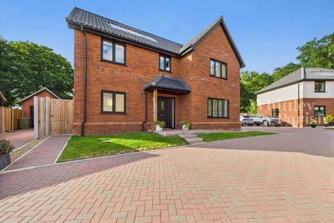 undefined, Attleborough NR17