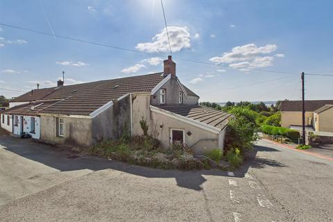 3 bedroom end of terrace house for sale, Stradey Hill, Llanelli