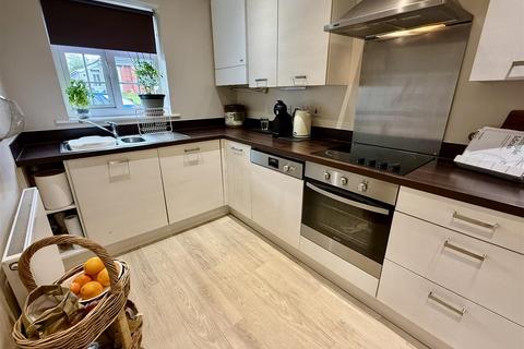 1 Clos Y Gwendraeth, Gorslas, Llanelli, SA14 6DJ